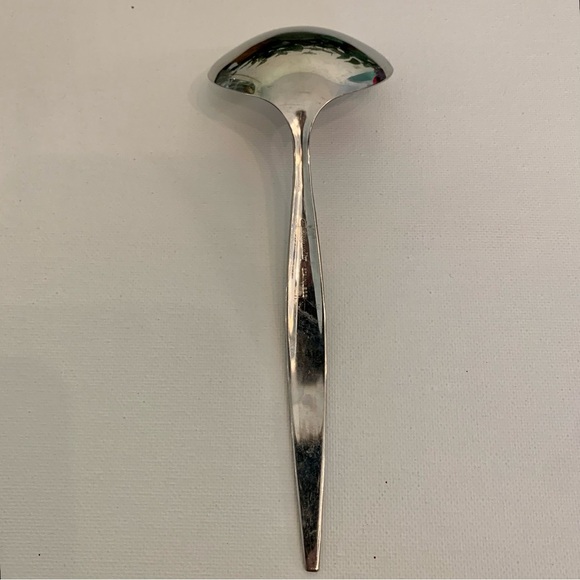 Oneida Community VENETIA Stainless GRAVY LADLE Burnished Glossy Flatware Tapered - Picture 2 of 7